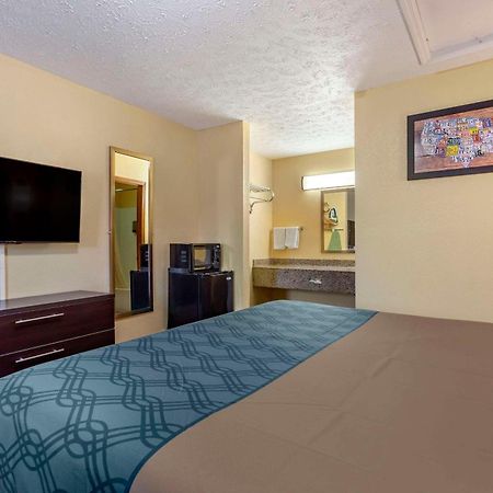 Econo Lodge Nashville North - Opryland Dış mekan fotoğraf