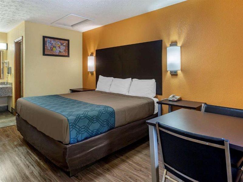 Econo Lodge Nashville North - Opryland Dış mekan fotoğraf