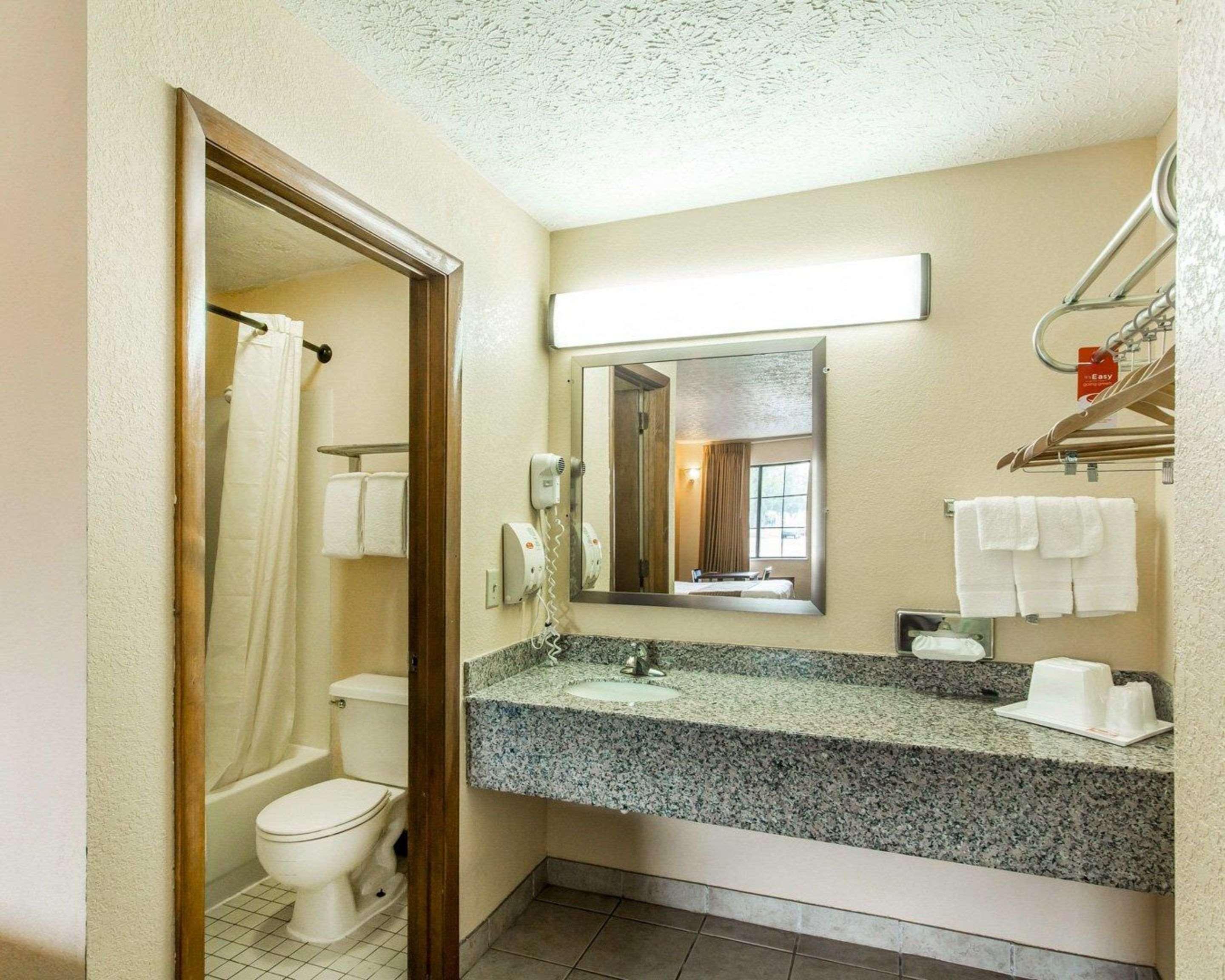Econo Lodge Nashville North - Opryland Dış mekan fotoğraf