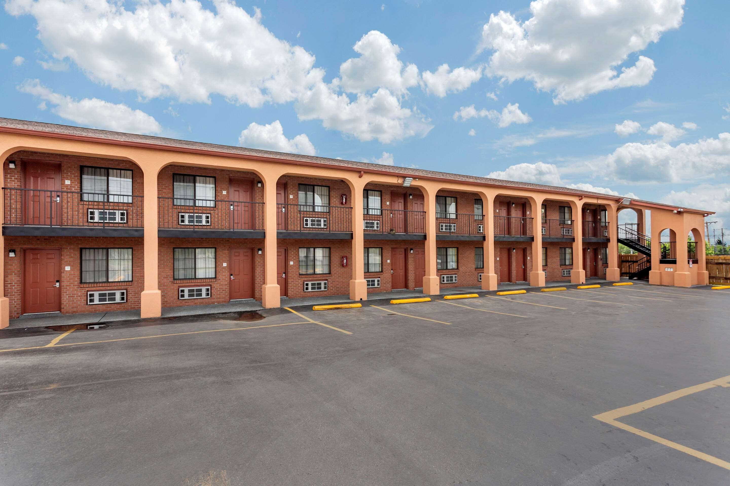 Econo Lodge Nashville North - Opryland Dış mekan fotoğraf