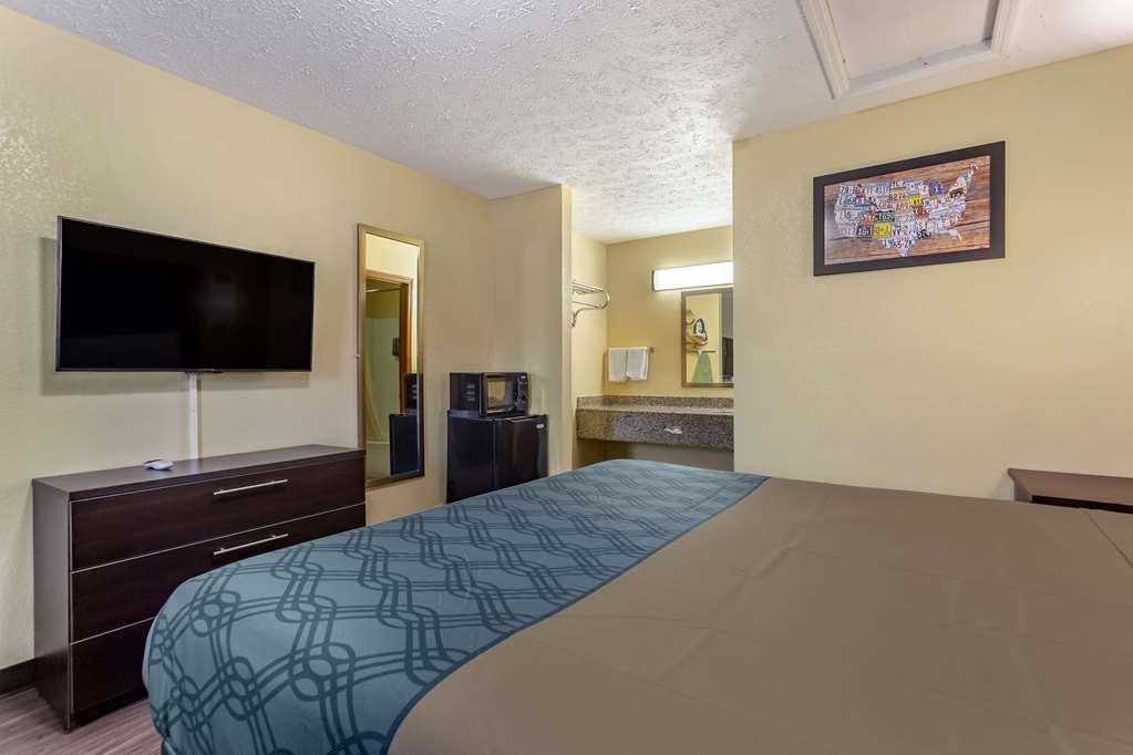 Econo Lodge Nashville North - Opryland Oda fotoğraf