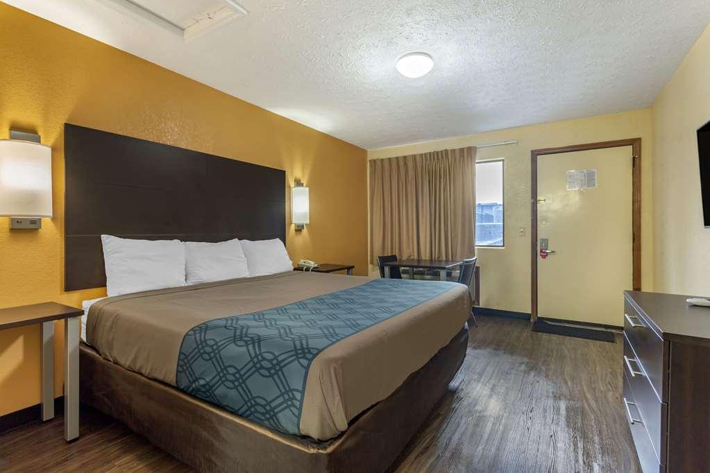 Econo Lodge Nashville North - Opryland Oda fotoğraf