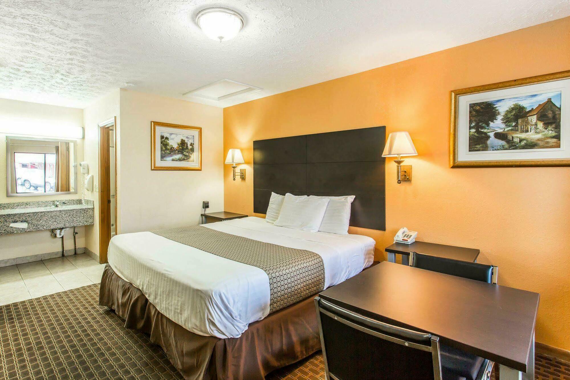 Econo Lodge Nashville North - Opryland Dış mekan fotoğraf